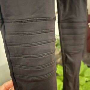 SUPmerge stand up paddling pants w/ padded knees & zip vent calves